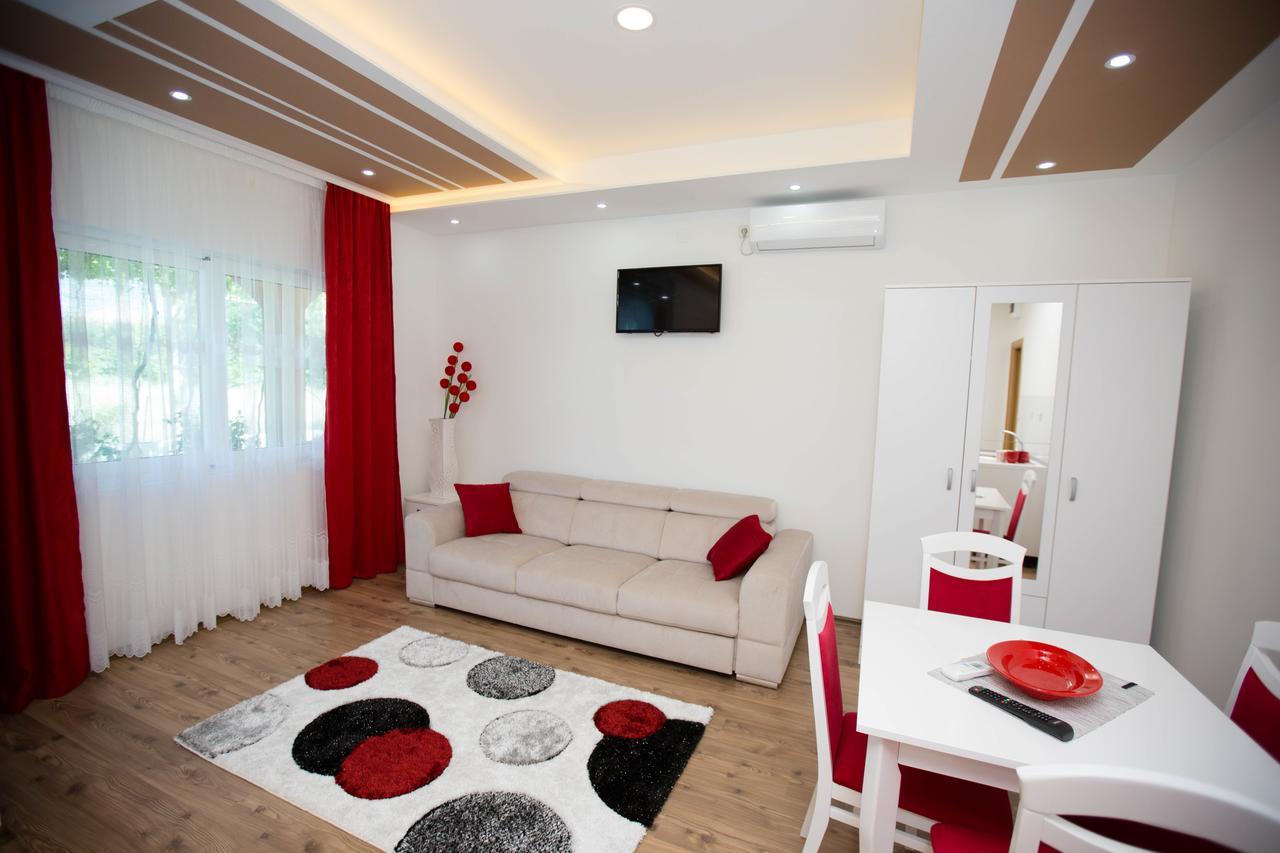 Apartmani Slado Требинє Екстер'єр фото